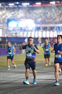 BIB: 1198
                            <button type="button" onclick="openModal(19601928)" class="btn btn-primary btn-sm float-right btn-popup" data-toggle="modal" data-target=".modal-high-quality">
                        <i class="fas fa-shopping-cart"></i> Add to Cart
                    </button>
                                            <button type="button" onclick="isThisMe(19601928, true)" class="btn btn-success btn-sm float-right btn-popup btn-isme hidden" data-toggle="tooltip" data-placement="bottom" title="นี่คือรูปของคุณใช่ไหม คลิกที่นี่เพื่อเอาเข้าอัลบั้ม">
                        <i class="fas fa-plus"></i> Add to album
                    </button>
                    <button type="button" onclick="isThisMe(19601928, false)" class="btn btn-warning btn-sm float-right btn-popup btn-isnotme hidden">
                        <i class="fas fa-ban"></i> Remove from album
                    </button>